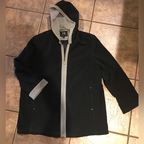 FS Limited Size‎ Medium - Picture 1 of 3